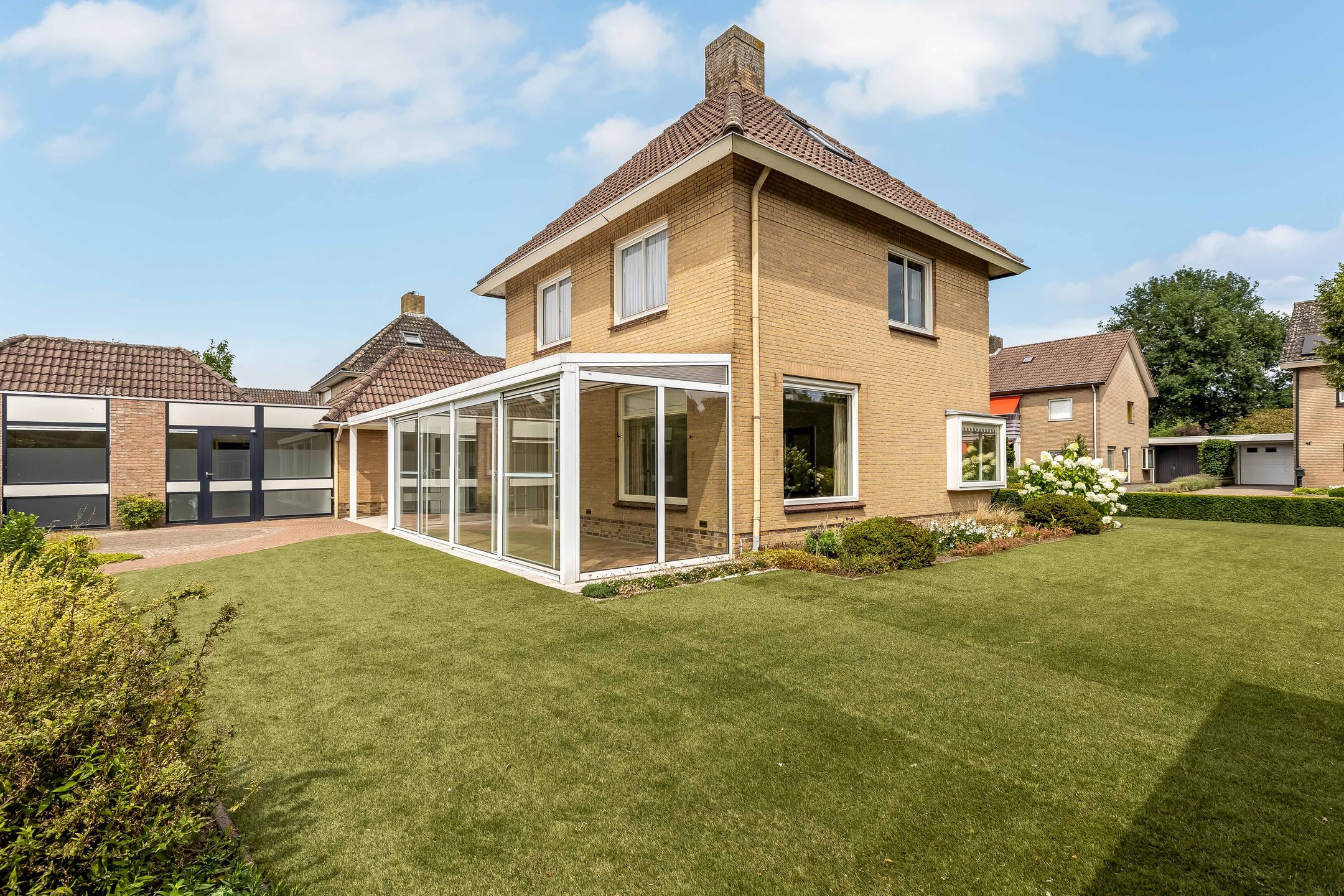 Photo 3 of Pastoor Castelijnsstraat 38