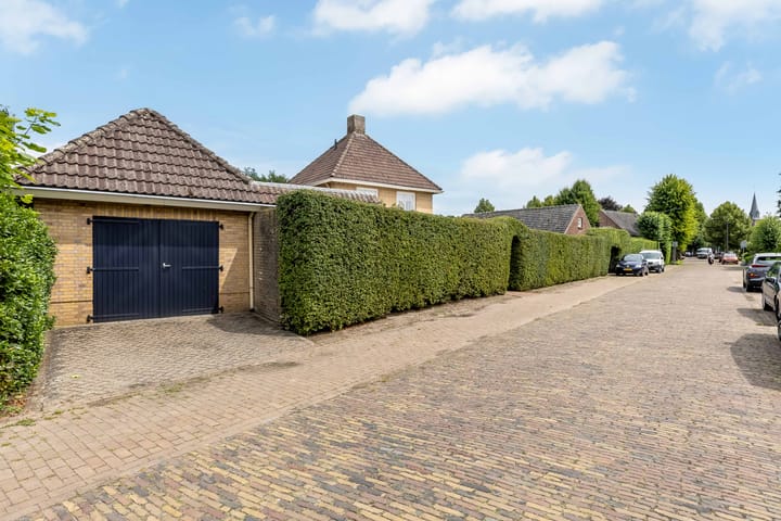 Photo 38 of Pastoor Castelijnsstraat 38