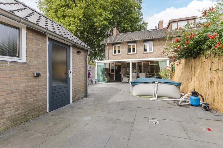 Foto 33 van Weverstraat 2