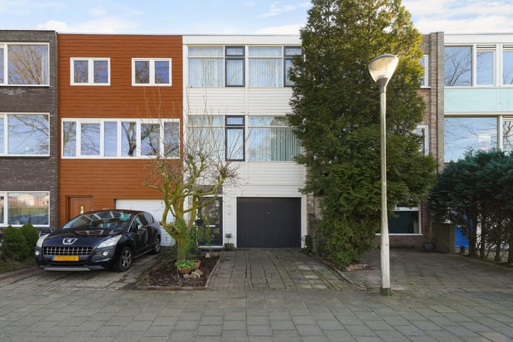 Foto 1 van Koebergstraat 15