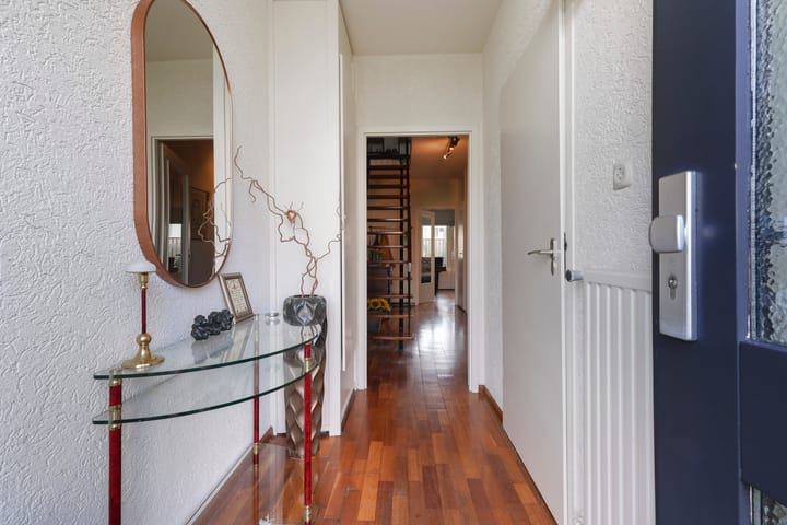 Foto 7 van Koebergstraat 15