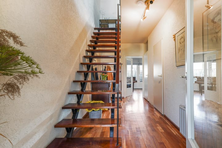 Foto 10 van Koebergstraat 15