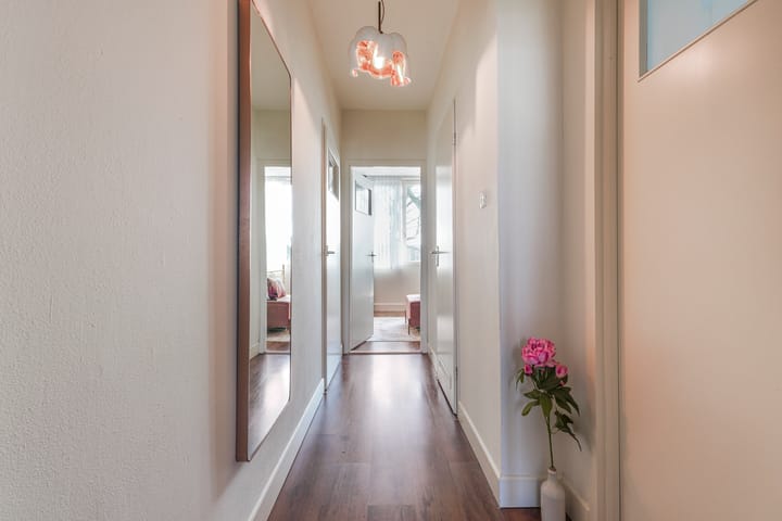 Foto 23 van Koebergstraat 15