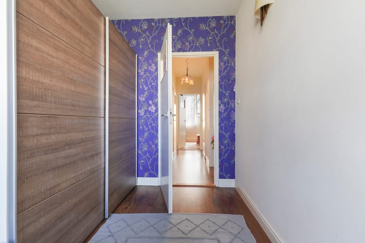 Foto 30 van Koebergstraat 15