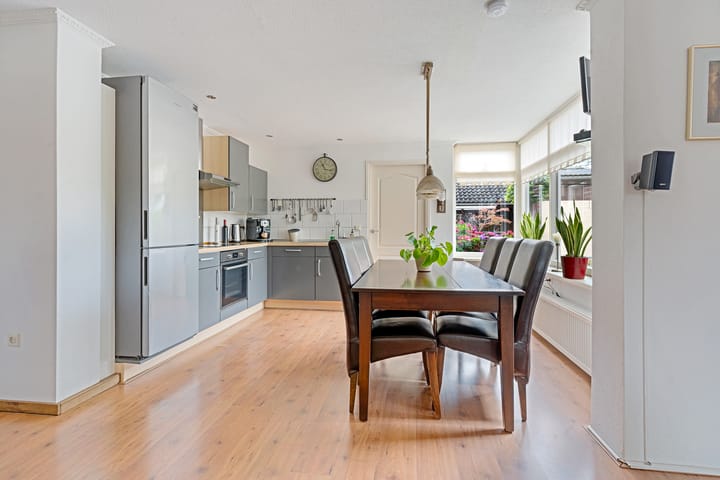 Foto 15 van Veldakkersweg 18