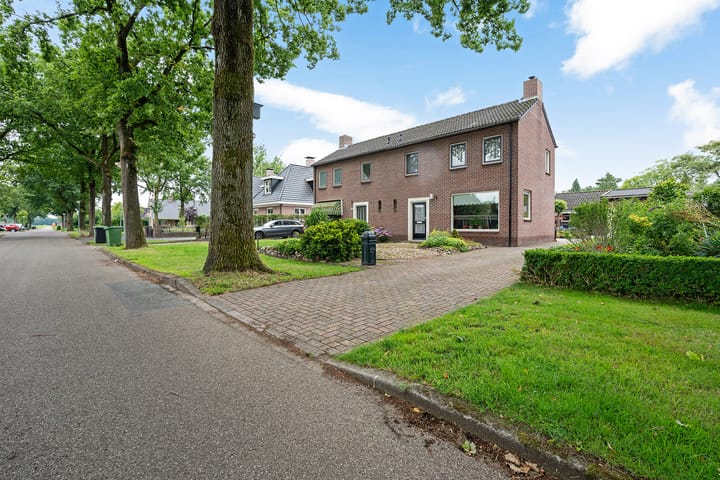 Foto 44 van Veldakkersweg 18