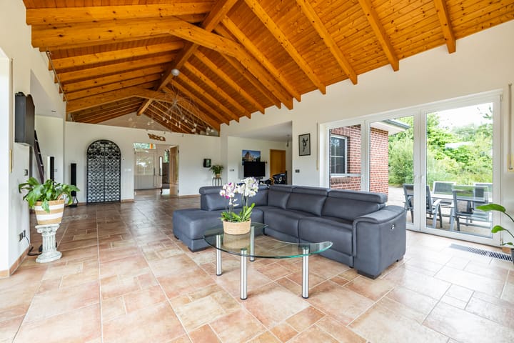 Photo 33 of Groenelaan 6