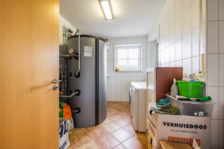 Photo 41 of Groenelaan 6