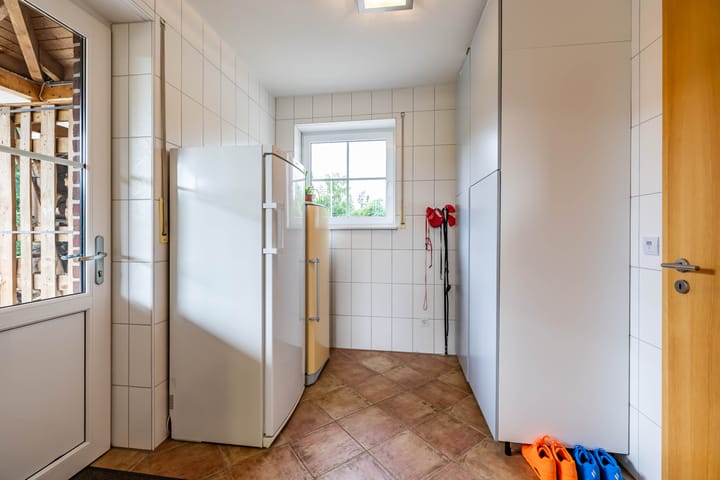 Photo 42 of Groenelaan 6