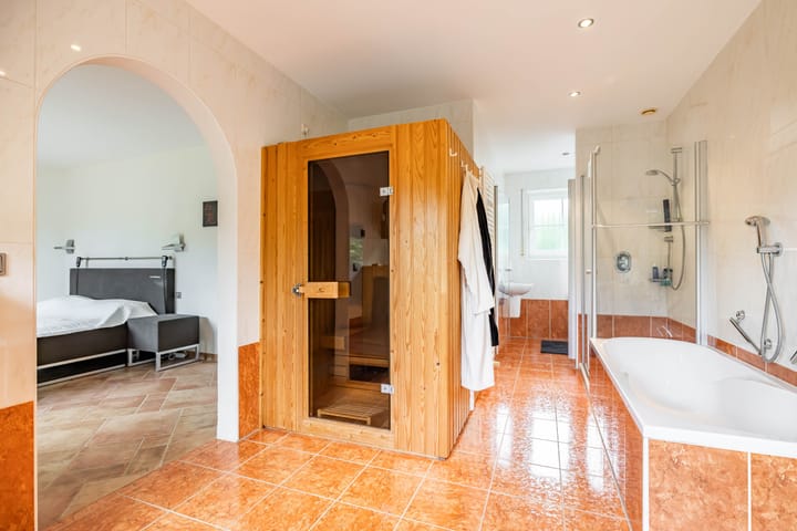 Photo 48 of Groenelaan 6