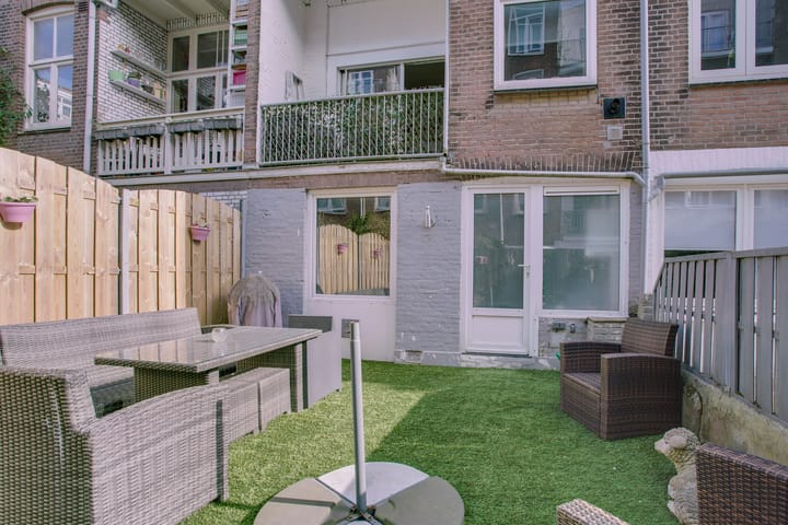 Photo 5 of Katwijkstraat 74