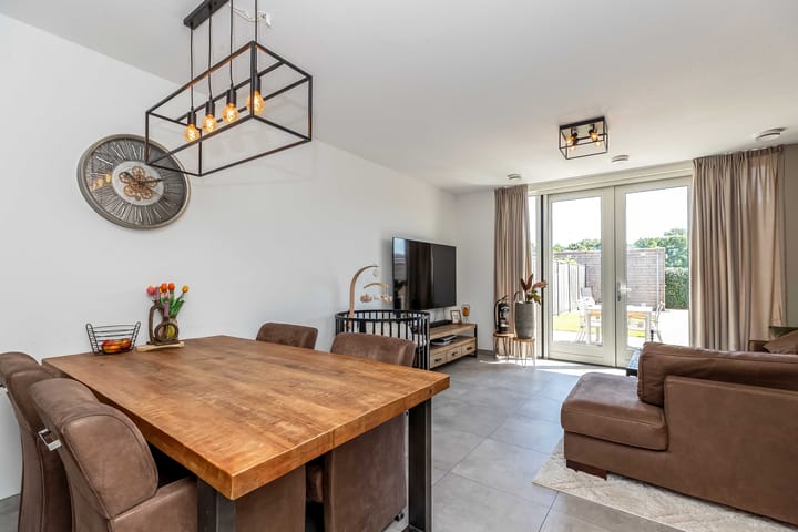 Foto 4 van Pinksterbloemstraat 22