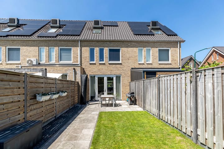 Foto 2 van Pinksterbloemstraat 22