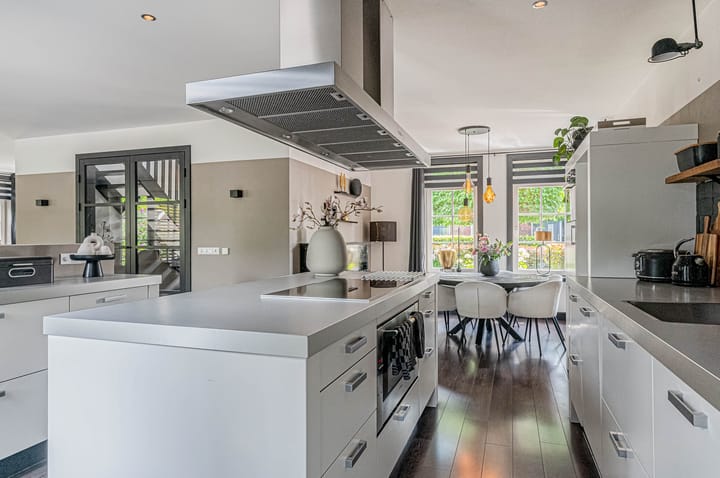 Photo 28 of Refter 12