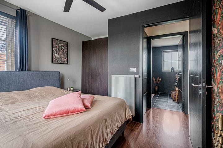 Photo 42 of Refter 12