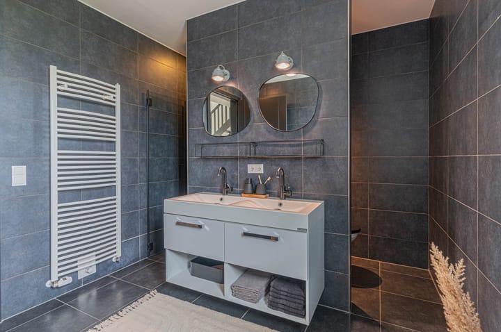 Photo 44 of Refter 12