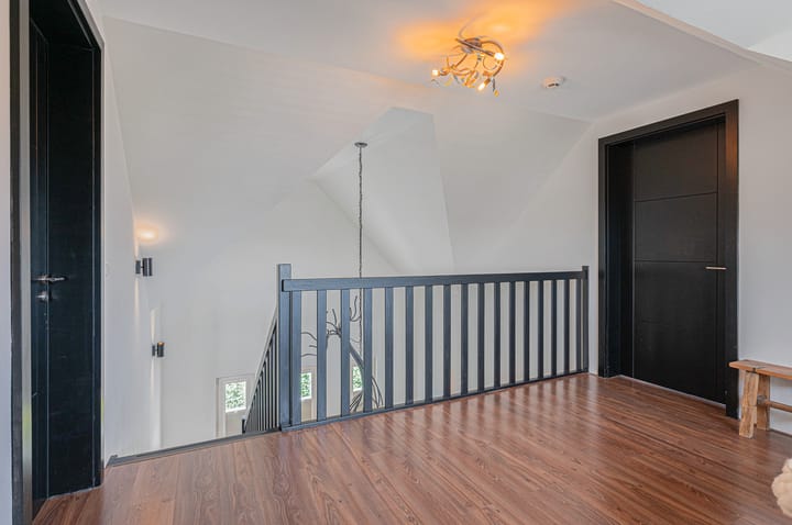 Photo 48 of Refter 12