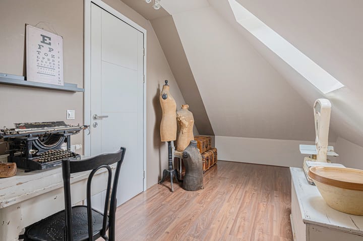 Photo 49 of Refter 12