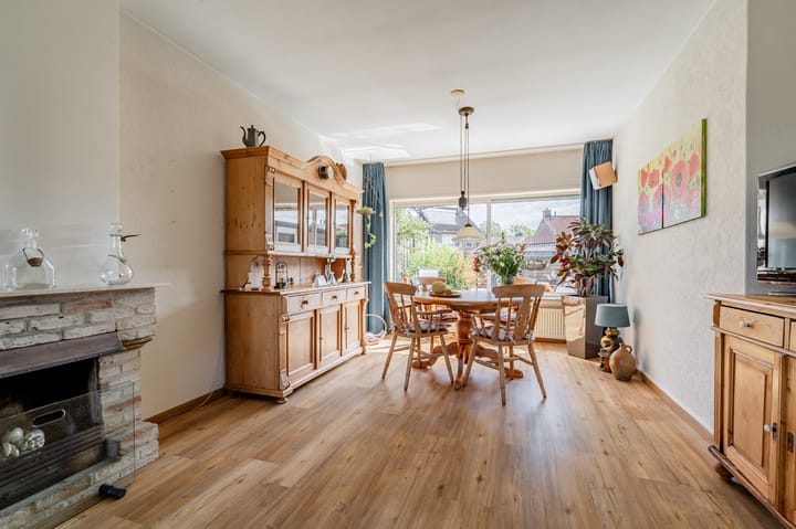 Foto 8 van Overmeerseweg 105