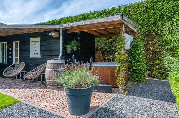 Photo 81 of Refter 12