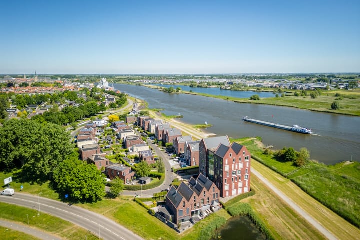 Foto 1 van de Omloop 32