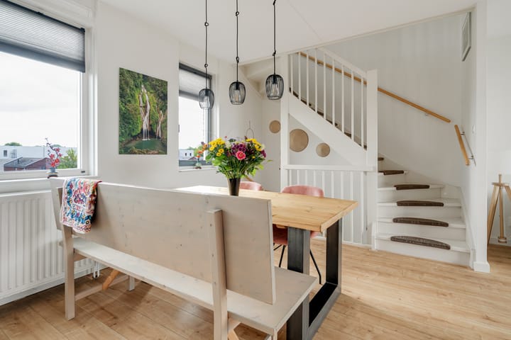 Photo 19 of Zuiderspoorstraat 75