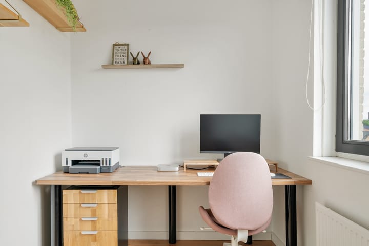 Photo 30 of Zuiderspoorstraat 75