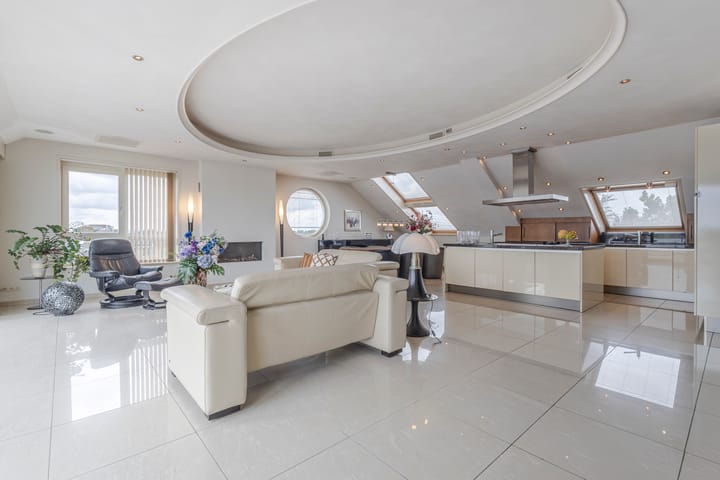 Foto 10 van Rivierdijk 199