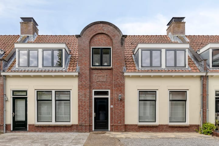 Foto 1 van Regthuyshof 5