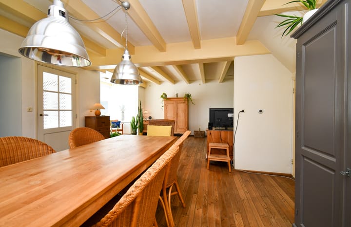 Foto 10 van Oosterburen 62