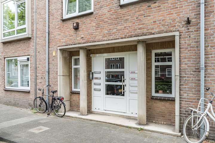 Foto 36 van Aartshertogenlaan 317