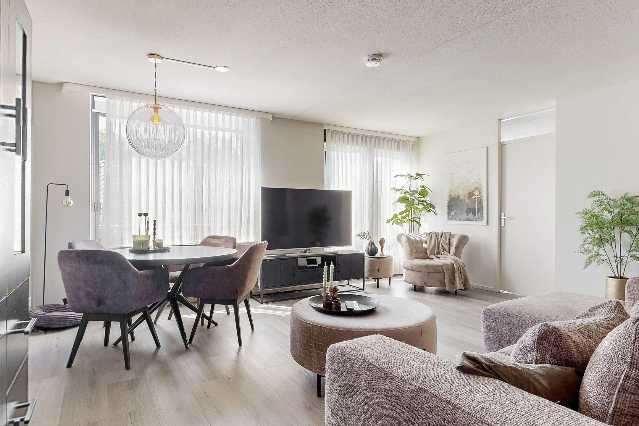 Photo 6 of Dorpsstraat 61-F