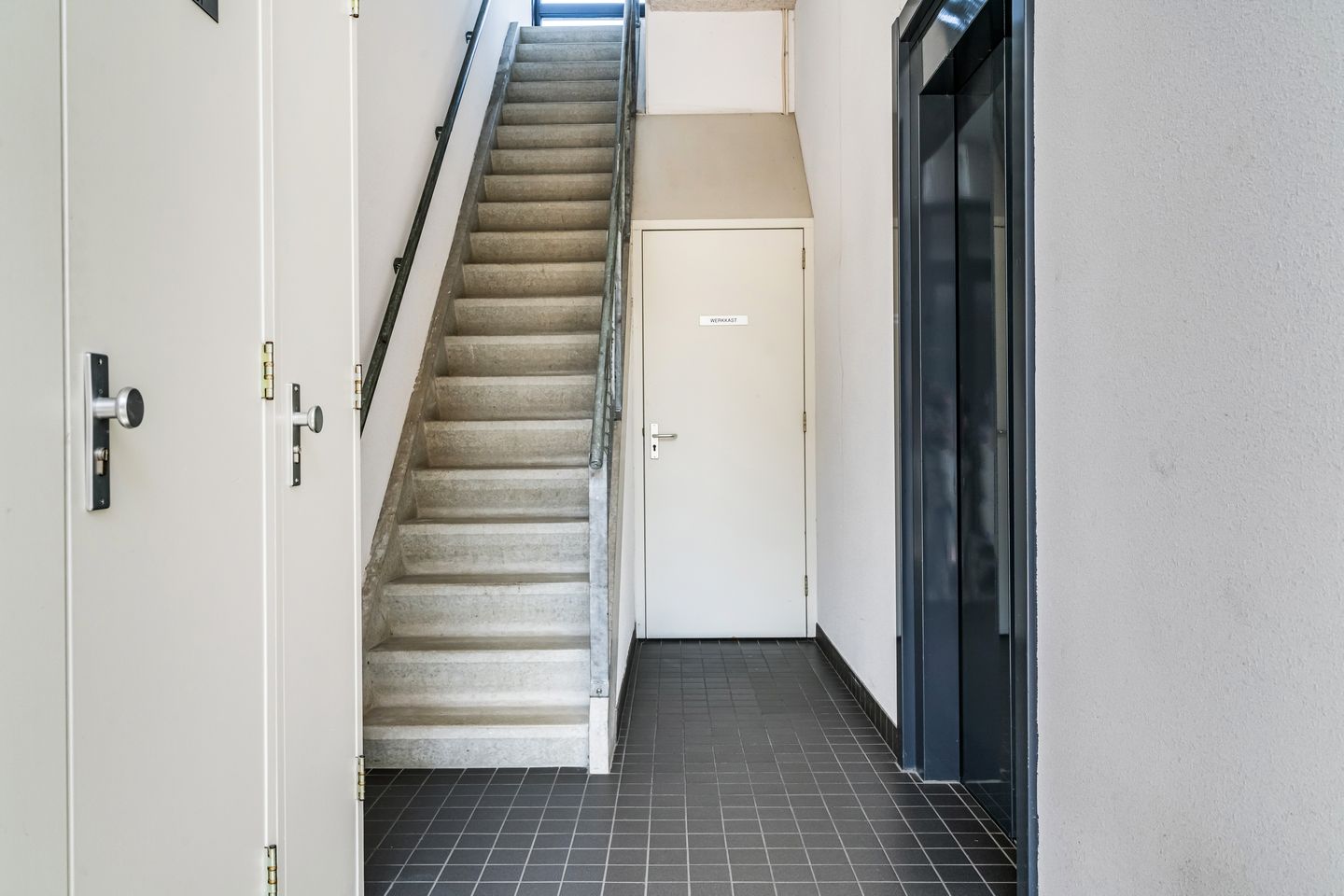 Photo 29 of Dorpsstraat 61-F