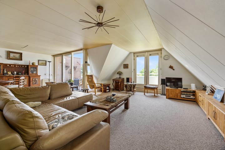 Foto 10 van Generaal Foulkesweg 38-A