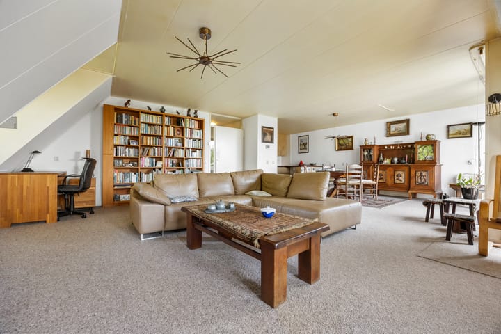 Foto 11 van Generaal Foulkesweg 38-A