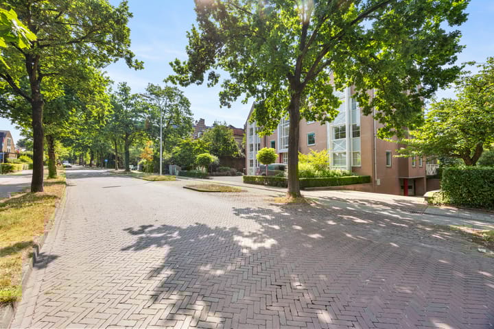 Foto 25 van Generaal Foulkesweg 38-A