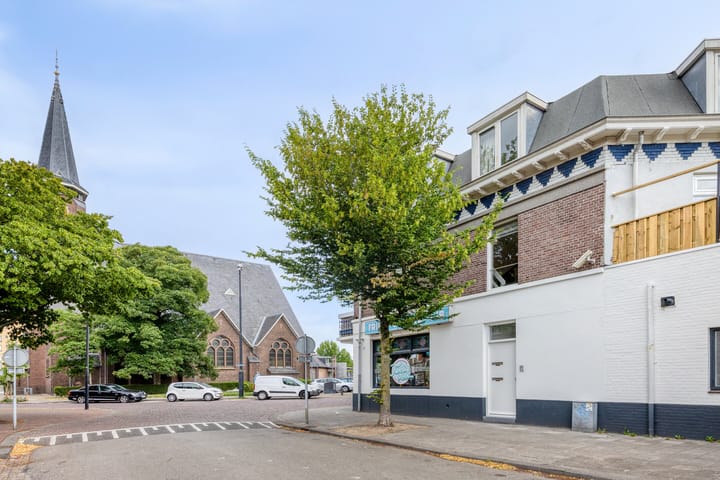 Foto 21 van Berghemseweg 29-A