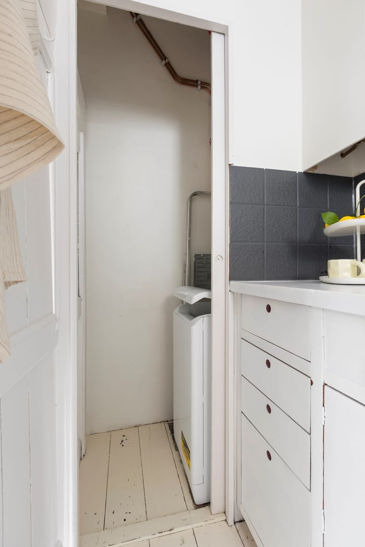 Foto 16 van Hardewikerstraat 31