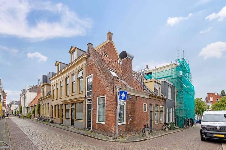 Foto 26 van Hardewikerstraat 31
