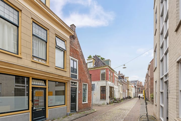 Foto 27 van Hardewikerstraat 31