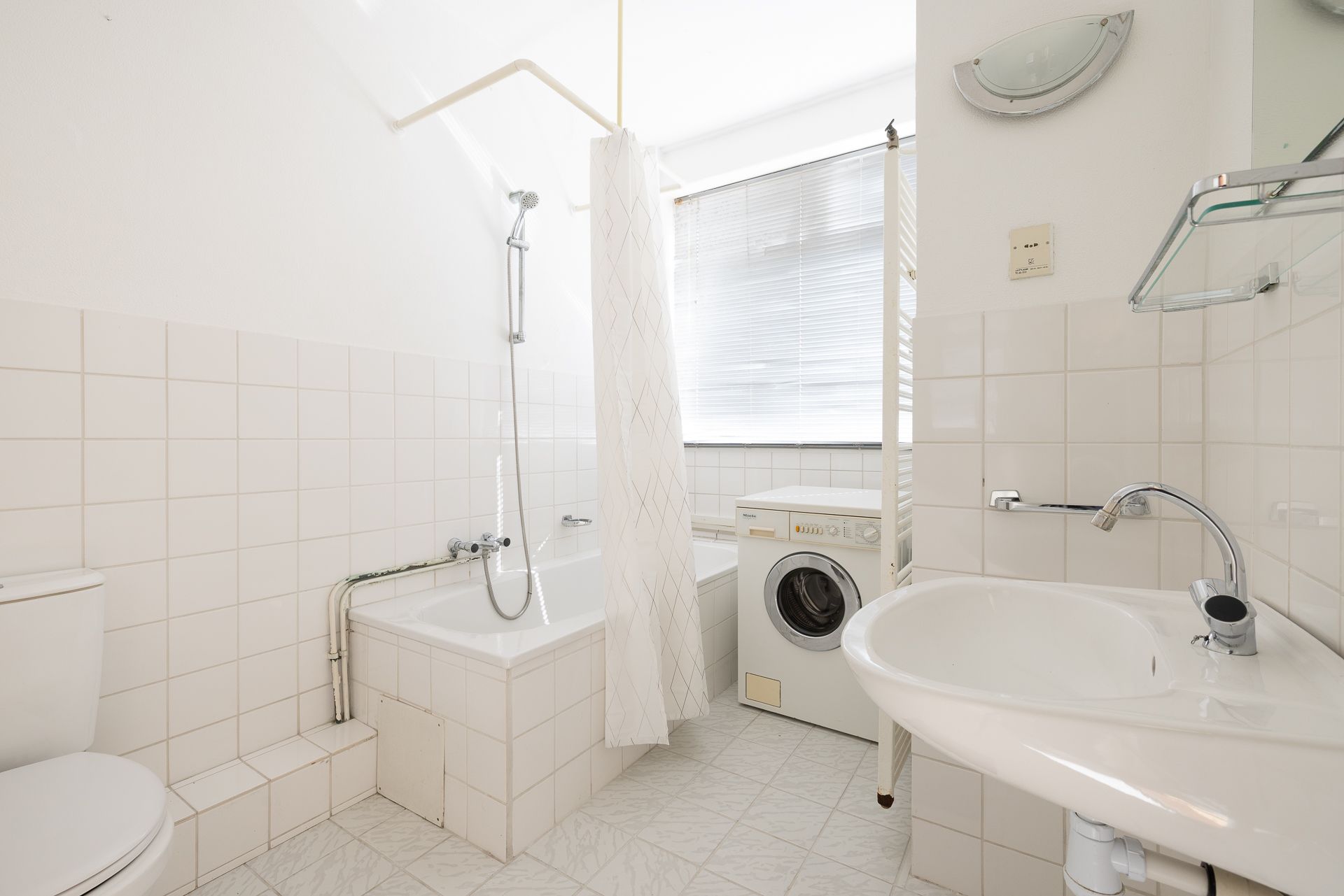 Foto 12 van Botersloot 38-B