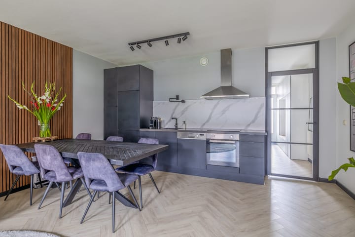 Foto 2 van Gravin Adélastraat 57