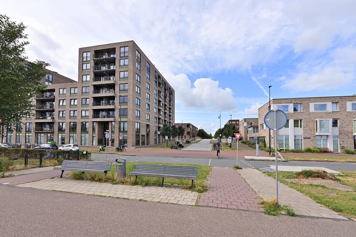 Photo 19 of Lumièrestraat 102