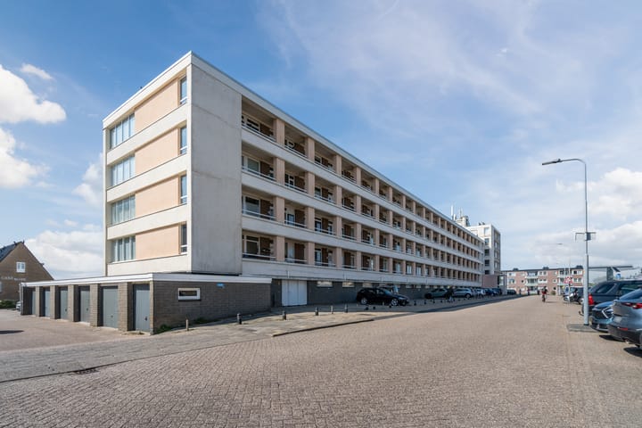 Foto 5 van Kennedyboulevard 182