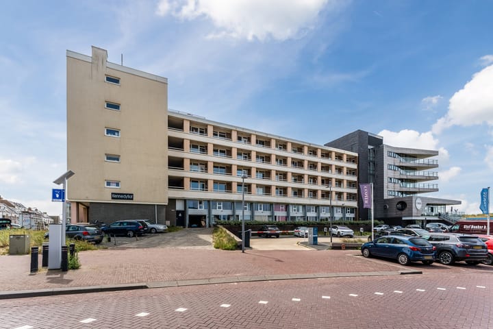 Foto 26 van Kennedyboulevard 182