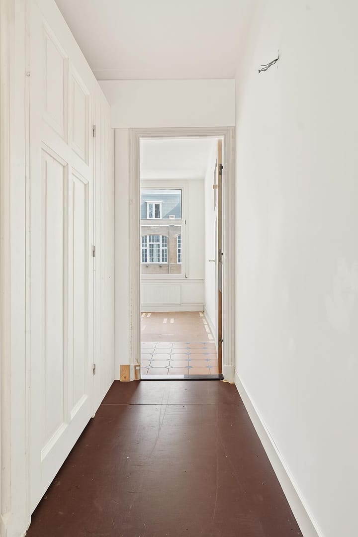 Photo 29 of Admiraal De Ruijterweg 57-2