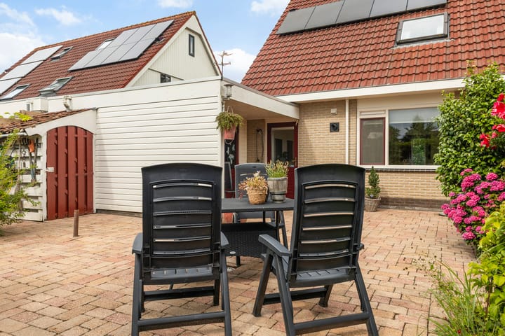 Foto 31 van drs. S. van Tuinenleane 30