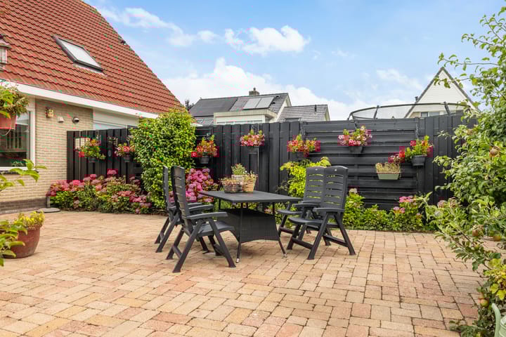 Foto 33 van drs. S. van Tuinenleane 30