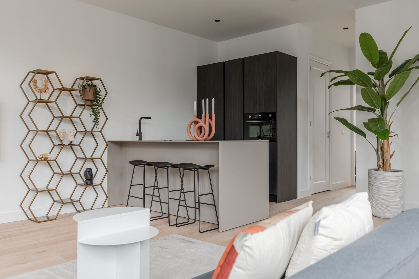 Foto 5 van Admiraal De Ruijterweg 95-D