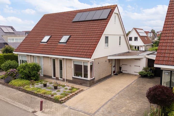 Foto 54 van drs. S. van Tuinenleane 30